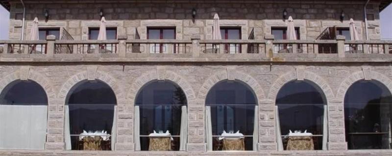 Posada Real Restaurante El Linar Del Zaire ブルゴオンド エクステリア 写真